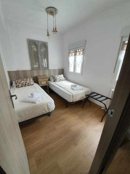 Oak Palace Oakplacescom เลออน ภายนอก รูปภาพ